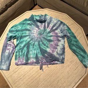 tiedye cropped mock neck